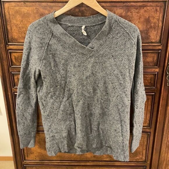 Treasure and Bond Wool Woman’s grey sweater - Picture 1 of 10